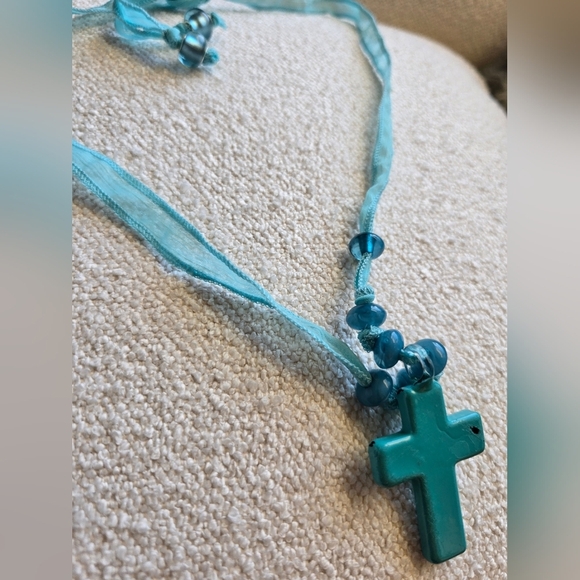 Free People, Ivy Pendant Choker, Violet/Cross - NWOT - Picture 7 of 7